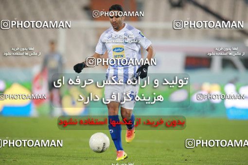 1493252, Tehran, , Iran Football Pro League، Persian Gulf Cup، Week 14، First Leg، Paykan 2 v 2 Esteghlal on 2019/12/09 at Azadi Stadium