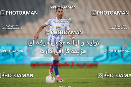 1493251, Tehran, , Iran Football Pro League، Persian Gulf Cup، Week 14، First Leg، Paykan 2 v 2 Esteghlal on 2019/12/09 at Azadi Stadium