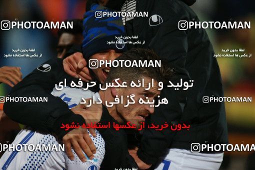 1493161, Tehran, , Iran Football Pro League، Persian Gulf Cup، Week 14، First Leg، Paykan 2 v 2 Esteghlal on 2019/12/09 at Azadi Stadium