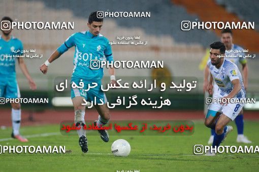 1493267, Tehran, , Iran Football Pro League، Persian Gulf Cup، Week 14، First Leg، Paykan 2 v 2 Esteghlal on 2019/12/09 at Azadi Stadium