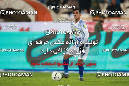1493239, Tehran, , Iran Football Pro League، Persian Gulf Cup، Week 14، First Leg، Paykan 2 v 2 Esteghlal on 2019/12/09 at Azadi Stadium