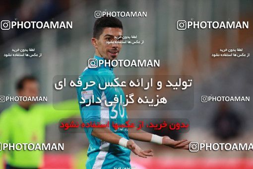 1493169, Tehran, , Iran Football Pro League، Persian Gulf Cup، Week 14، First Leg، Paykan 2 v 2 Esteghlal on 2019/12/09 at Azadi Stadium