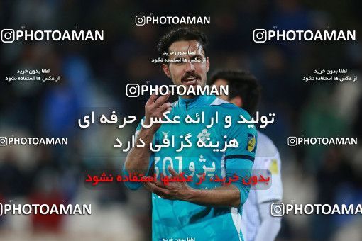 1493241, Tehran, , Iran Football Pro League، Persian Gulf Cup، Week 14، First Leg، Paykan 2 v 2 Esteghlal on 2019/12/09 at Azadi Stadium