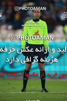 1493165, Tehran, , Iran Football Pro League، Persian Gulf Cup، Week 14، First Leg، Paykan 2 v 2 Esteghlal on 2019/12/09 at Azadi Stadium