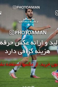 1493341, Tehran, , Iran Football Pro League، Persian Gulf Cup، Week 14، First Leg، Paykan 2 v 2 Esteghlal on 2019/12/09 at Azadi Stadium