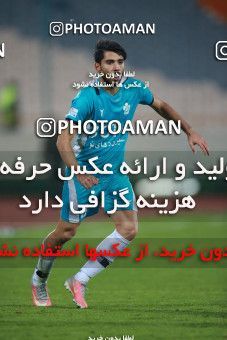 1493296, Tehran, , Iran Football Pro League، Persian Gulf Cup، Week 14، First Leg، Paykan 2 v 2 Esteghlal on 2019/12/09 at Azadi Stadium