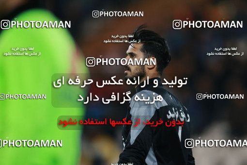 1493205, Tehran, , Iran Football Pro League، Persian Gulf Cup، Week 14، First Leg، Paykan 2 v 2 Esteghlal on 2019/12/09 at Azadi Stadium