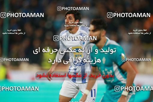 1493311, Tehran, , Iran Football Pro League، Persian Gulf Cup، Week 14، First Leg، Paykan 2 v 2 Esteghlal on 2019/12/09 at Azadi Stadium