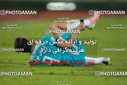 1493273, Tehran, , Iran Football Pro League، Persian Gulf Cup، Week 14، First Leg، Paykan 2 v 2 Esteghlal on 2019/12/09 at Azadi Stadium