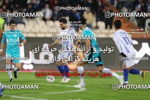 1696603, Tehran, , Iran Football Pro League، Persian Gulf Cup، Week 14، First Leg، Paykan 2 v 2 Esteghlal on 2019/12/09 at Azadi Stadium