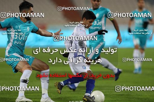 1696577, Tehran, , Iran Football Pro League، Persian Gulf Cup، Week 14، First Leg، Paykan 2 v 2 Esteghlal on 2019/12/09 at Azadi Stadium