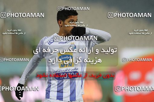 1696622, Tehran, , Iran Football Pro League، Persian Gulf Cup، Week 14، First Leg، Paykan 2 v 2 Esteghlal on 2019/12/09 at Azadi Stadium