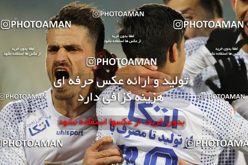 1696596, Tehran, , Iran Football Pro League، Persian Gulf Cup، Week 14، First Leg، Paykan 2 v 2 Esteghlal on 2019/12/09 at Azadi Stadium