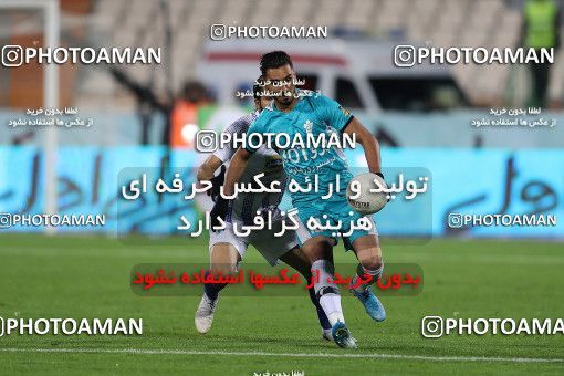 1696561, Tehran, , Iran Football Pro League، Persian Gulf Cup، Week 14، First Leg، Paykan 2 v 2 Esteghlal on 2019/12/09 at Azadi Stadium