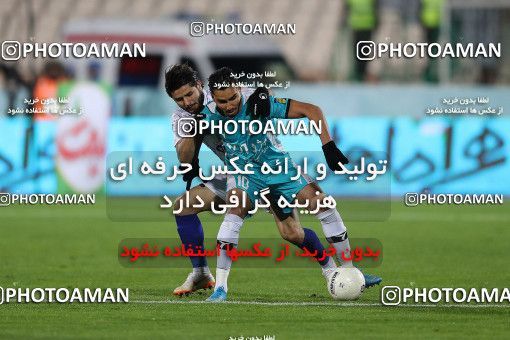 1696582, Tehran, , Iran Football Pro League، Persian Gulf Cup، Week 14، First Leg، Paykan 2 v 2 Esteghlal on 2019/12/09 at Azadi Stadium