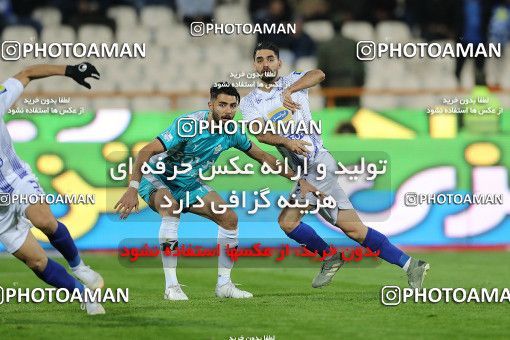1696624, Tehran, , Iran Football Pro League، Persian Gulf Cup، Week 14، First Leg، Paykan 2 v 2 Esteghlal on 2019/12/09 at Azadi Stadium