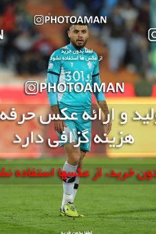 1696623, Tehran, , Iran Football Pro League، Persian Gulf Cup، Week 14، First Leg، Paykan 2 v 2 Esteghlal on 2019/12/09 at Azadi Stadium