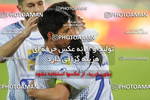 1696589, Tehran, , Iran Football Pro League، Persian Gulf Cup، Week 14، First Leg، Paykan 2 v 2 Esteghlal on 2019/12/09 at Azadi Stadium