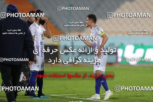 1696604, Tehran, , Iran Football Pro League، Persian Gulf Cup، Week 14، First Leg، Paykan 2 v 2 Esteghlal on 2019/12/09 at Azadi Stadium