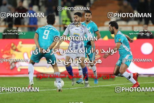 1696513, Tehran, , Iran Football Pro League، Persian Gulf Cup، Week 14، First Leg، Paykan 2 v 2 Esteghlal on 2019/12/09 at Azadi Stadium
