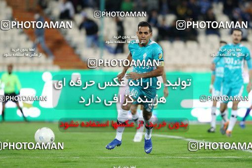 1820704, Tehran, , Iran Football Pro League، Persian Gulf Cup، Week 14، First Leg، Paykan 2 v 2 Esteghlal on 2019/12/09 at Azadi Stadium