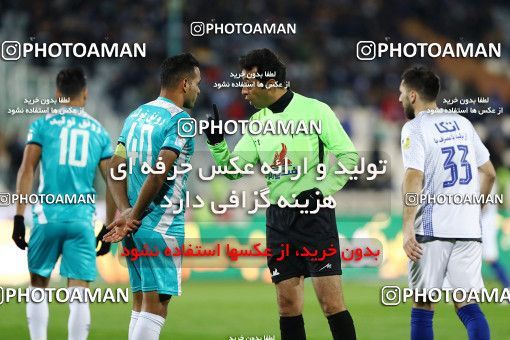 1820745, Tehran, , Iran Football Pro League، Persian Gulf Cup، Week 14، First Leg، Paykan 2 v 2 Esteghlal on 2019/12/09 at Azadi Stadium