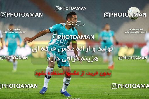 1820760, Tehran, , Iran Football Pro League، Persian Gulf Cup، Week 14، First Leg، Paykan 2 v 2 Esteghlal on 2019/12/09 at Azadi Stadium
