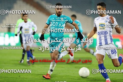 1820715, Tehran, , Iran Football Pro League، Persian Gulf Cup، Week 14، First Leg، Paykan 2 v 2 Esteghlal on 2019/12/09 at Azadi Stadium
