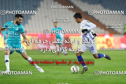 1820711, Tehran, , Iran Football Pro League، Persian Gulf Cup، Week 14، First Leg، Paykan 2 v 2 Esteghlal on 2019/12/09 at Azadi Stadium
