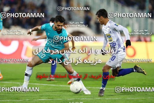 1820669, Tehran, , Iran Football Pro League، Persian Gulf Cup، Week 14، First Leg، Paykan 2 v 2 Esteghlal on 2019/12/09 at Azadi Stadium