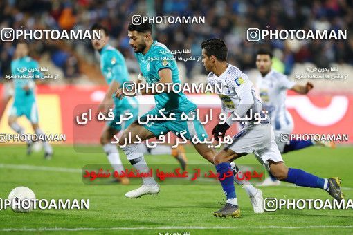 1820785, Tehran, , Iran Football Pro League، Persian Gulf Cup، Week 14، First Leg، Paykan 2 v 2 Esteghlal on 2019/12/09 at Azadi Stadium
