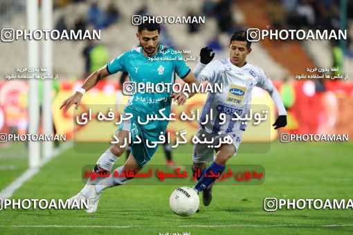 1820800, Tehran, , Iran Football Pro League، Persian Gulf Cup، Week 14، First Leg، Paykan 2 v 2 Esteghlal on 2019/12/09 at Azadi Stadium