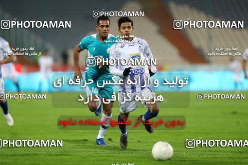 1820787, Tehran, , Iran Football Pro League، Persian Gulf Cup، Week 14، First Leg، Paykan 2 v 2 Esteghlal on 2019/12/09 at Azadi Stadium