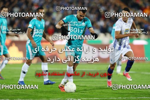 1820666, Tehran, , Iran Football Pro League، Persian Gulf Cup، Week 14، First Leg، Paykan 2 v 2 Esteghlal on 2019/12/09 at Azadi Stadium