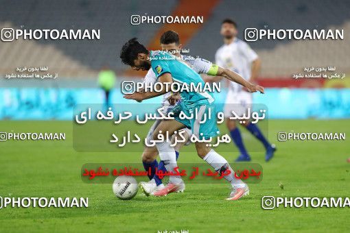 1820801, Tehran, , Iran Football Pro League، Persian Gulf Cup، Week 14، First Leg، Paykan 2 v 2 Esteghlal on 2019/12/09 at Azadi Stadium