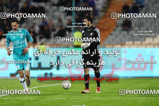 1820781, Tehran, , Iran Football Pro League، Persian Gulf Cup، Week 14، First Leg، Paykan 2 v 2 Esteghlal on 2019/12/09 at Azadi Stadium