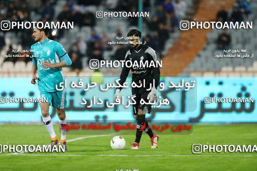 1820783, Tehran, , Iran Football Pro League، Persian Gulf Cup، Week 14، First Leg، Paykan 2 v 2 Esteghlal on 2019/12/09 at Azadi Stadium