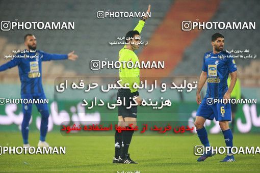 1497797, Tehran, , Iran Football Pro League، Persian Gulf Cup، Week 15، First Leg، Esteghlal 4 v 1 Shahin Shahrdari Boushehr on 2019/12/14 at Azadi Stadium