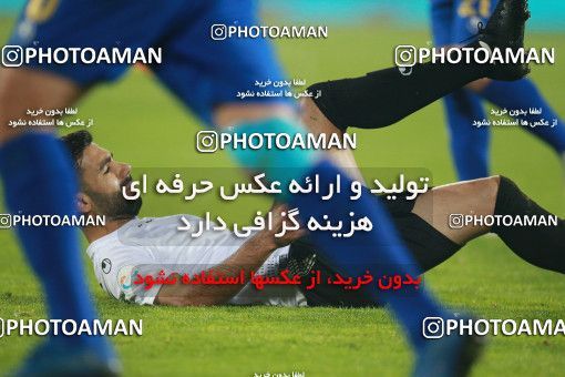 1497834, Iran Football Pro League، Persian Gulf Cup، Week 15، First Leg، 2019/12/14، Tehran، Azadi Stadium، Esteghlal 4 - ۱ Shahin Shahrdari Boushehr
