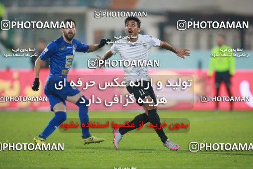 1498255, Tehran, , Iran Football Pro League، Persian Gulf Cup، Week 15، First Leg، Esteghlal 4 v 1 Shahin Shahrdari Boushehr on 2019/12/14 at Azadi Stadium