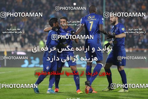 1498269, Tehran, , Iran Football Pro League، Persian Gulf Cup، Week 15، First Leg، Esteghlal 4 v 1 Shahin Shahrdari Boushehr on 2019/12/14 at Azadi Stadium