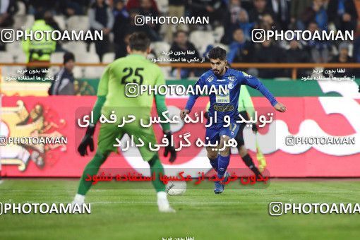 1785977, Tehran, , Iran Football Pro League، Persian Gulf Cup، Week 15، First Leg، Esteghlal 4 v 1 Shahin Shahrdari Boushehr on 2019/12/14 at Azadi Stadium