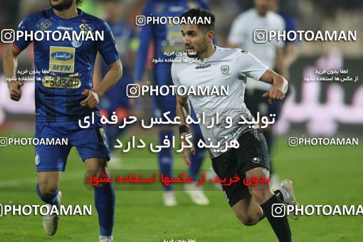 1696742, Tehran, , Iran Football Pro League، Persian Gulf Cup، Week 15، First Leg، Esteghlal 4 v 1 Shahin Shahrdari Boushehr on 2019/12/14 at Azadi Stadium