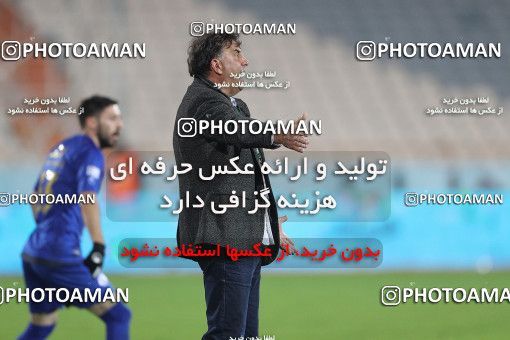 1696666, Tehran, , Iran Football Pro League، Persian Gulf Cup، Week 15، First Leg، Esteghlal 4 v 1 Shahin Shahrdari Boushehr on 2019/12/14 at Azadi Stadium