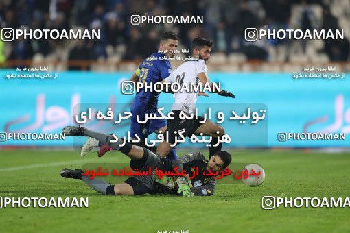 1696680, Tehran, , Iran Football Pro League، Persian Gulf Cup، Week 15، First Leg، Esteghlal 4 v 1 Shahin Shahrdari Boushehr on 2019/12/14 at Azadi Stadium