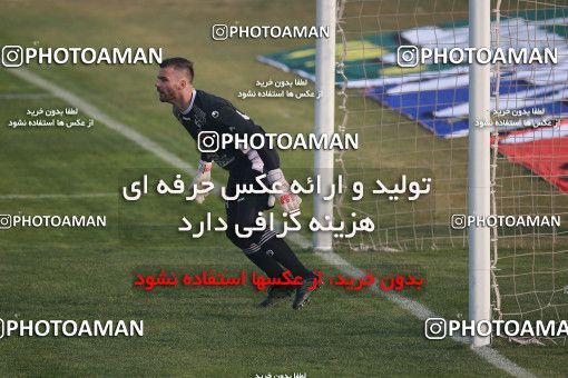 1495768, Tehran,Shahr Qods, Iran, Iran Football Pro League، Persian Gulf Cup، Week 15، First Leg، Saipa 0 v 2 Persepolis on 2019/12/14 at Shahr-e Qods Stadium