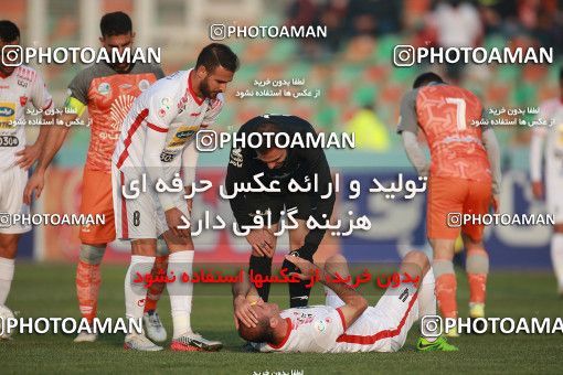 1497984, Tehran,Shahr Qods, Iran, Iran Football Pro League، Persian Gulf Cup، Week 15، First Leg، Saipa 0 v 2 Persepolis on 2019/12/14 at Shahr-e Qods Stadium