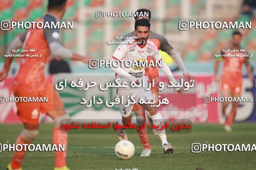 1498033, Tehran,Shahr Qods, Iran, Iran Football Pro League، Persian Gulf Cup، Week 15، First Leg، Saipa 0 v 2 Persepolis on 2019/12/14 at Shahr-e Qods Stadium