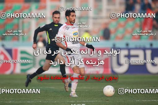 1498083, Tehran,Shahr Qods, Iran, Iran Football Pro League، Persian Gulf Cup، Week 15، First Leg، Saipa 0 v 2 Persepolis on 2019/12/14 at Shahr-e Qods Stadium