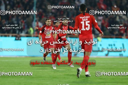 1820839, Tehran, Iran, Iran Football Pro League، Persian Gulf Cup، Week 14، First Leg، Persepolis 2 v 1 Gol Gohar Sirjan on 2019/12/10 at Azadi Stadium